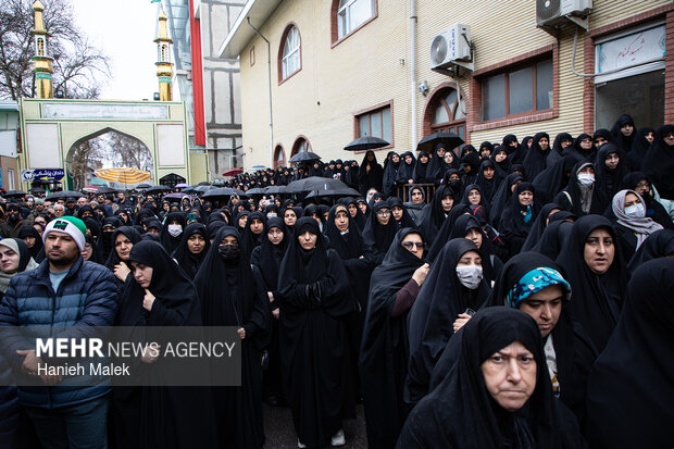 تشییع پیکر شهید سید حسن حسینی