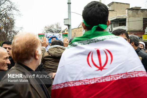 تشییع پیکر شهید سید حسن حسینی