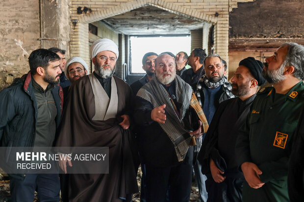 مراسم قرائت زیارت عاشورا در حسینه موج الحسین