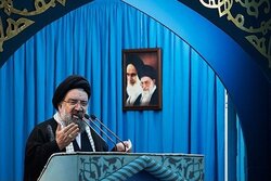 Khatami hails popular pro-government rallies