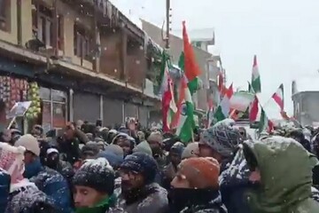 Keşmir halkından İran’a destek gösterisi