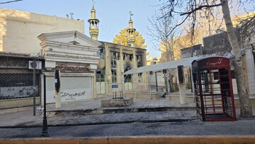 تخریب و آتش سوزی دفتر امام جمعه محلات توسط اغتشاشگران