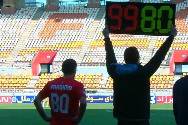 توقف چادرملو مقابل فولاد در روز رونمایی از بازیکن پرسپولیس