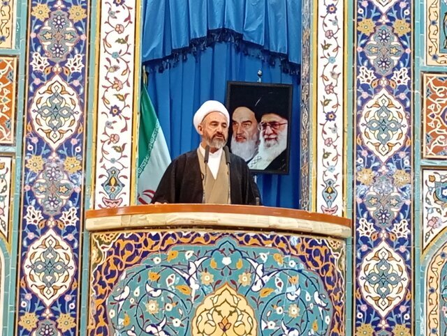 کریمی تبار: رئیسجمهور آمریکا مفتضحانه با پذیرش شکست عقبنشینی کرد کریمی تبار: رئیسجمهور آمریکا مفتضحانه با پذیرش شکست عقبنشینی کرد