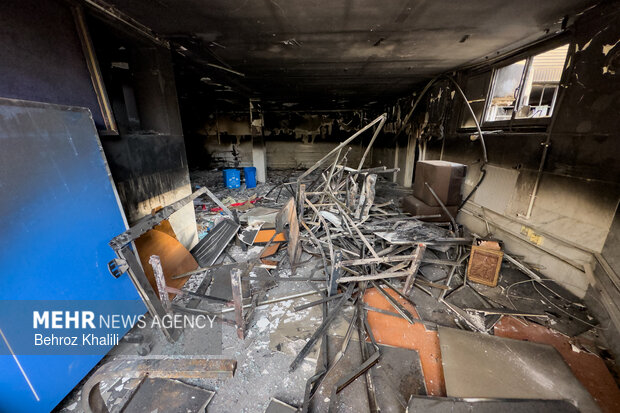 خسارات آشوبگران به مشیریه تهران