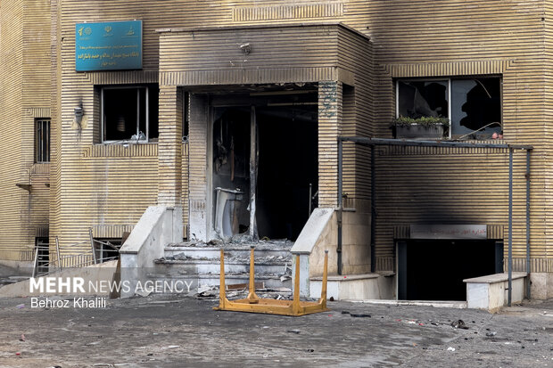 خسارات آشوبگران به مشیریه تهران