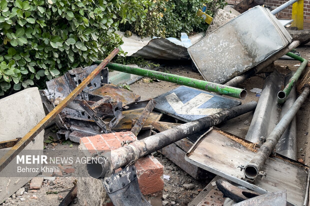 خسارات آشوبگران به مشیریه تهران