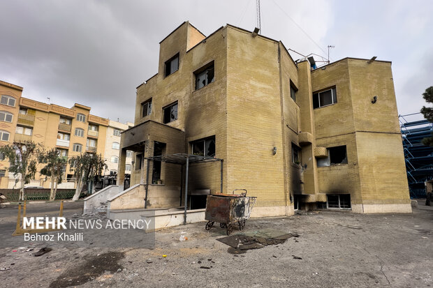 خسارات آشوبگران به مشیریه تهران