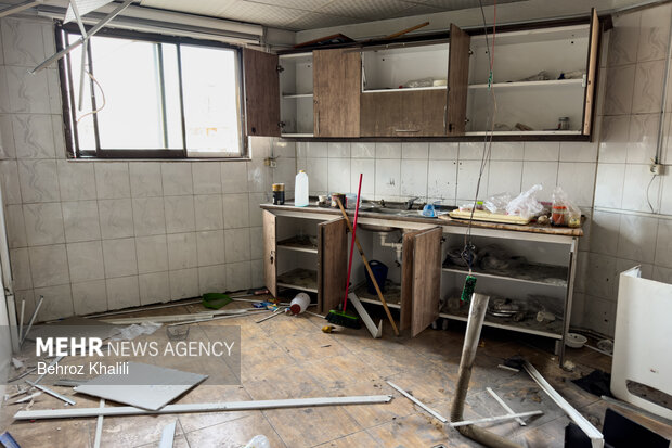 خسارات آشوبگران به مشیریه تهران