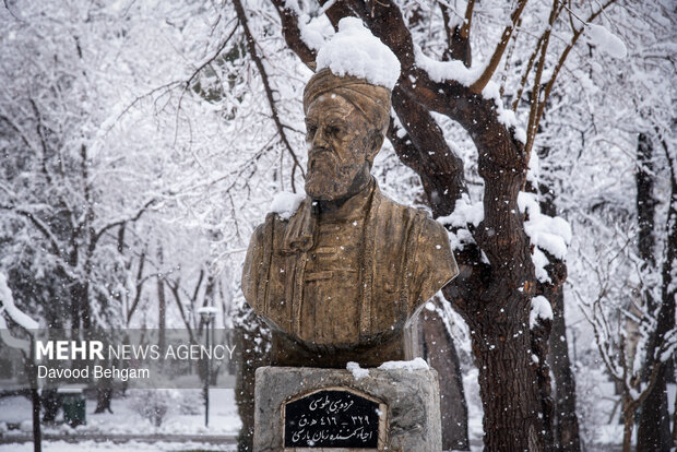 بارش برف در مشهد