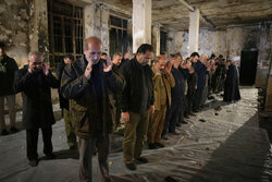 اقامه نماز در مسجد سوخته حجتیه رشت