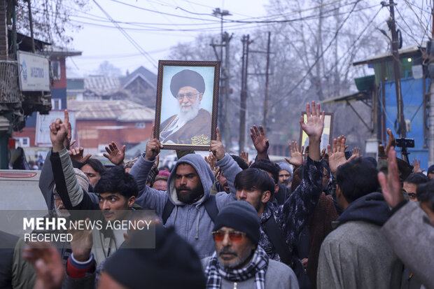 
Kashmiris support Iran against foreign-backed terrorists
