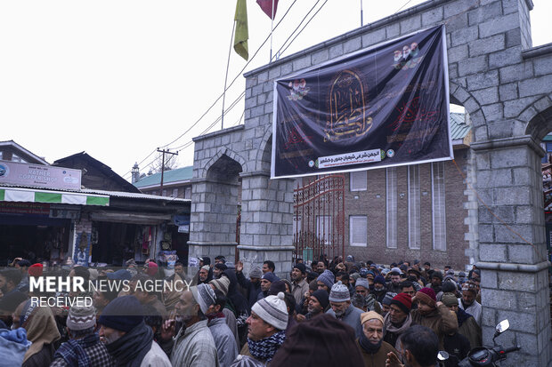 
Kashmiris support Iran against foreign-backed terrorists
