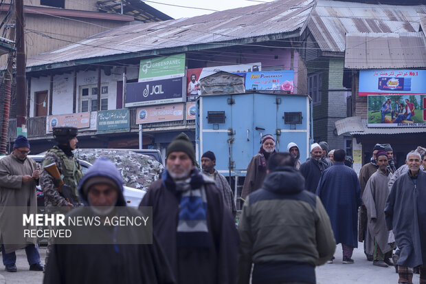 
Kashmiris support Iran against foreign-backed terrorists
