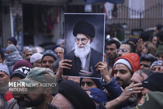 
Kashmiris support Iran against foreign-backed terrorists
