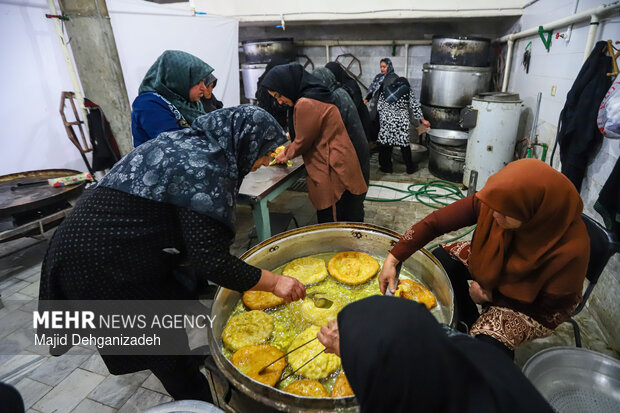 مراسم سنتی پخت نان «سوروک» در مهریز