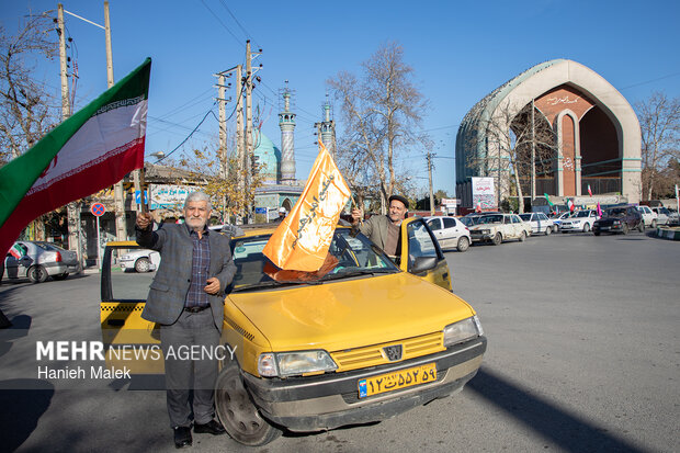 راهپیمایی کاروان خودرویی و موتوری «امت قرآن» در گرگان