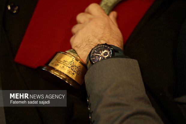 افتتاحیه چهل و چهارمین جشنواره بین‌المللی تئاتر فجر در کرمان
