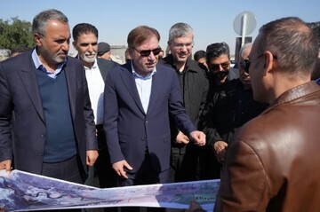 رضائی کوچی: ارتباطات جاده‌ای بین استان‌های بوشهر و فارس تسهیل می‌شود