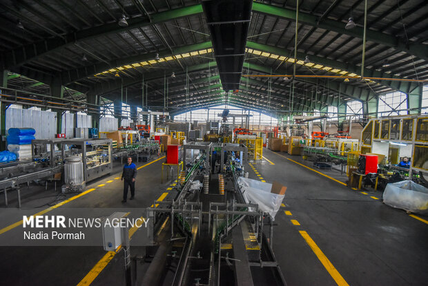 تولید ملی در صنایع شیشه و گاز