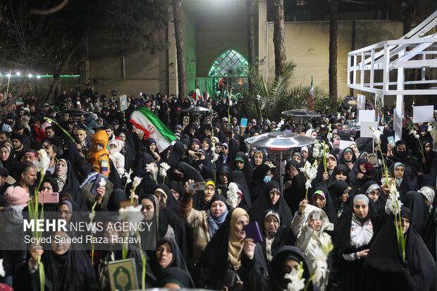 Iranian people condemn US-Israeli terrorist riots in Tehran
