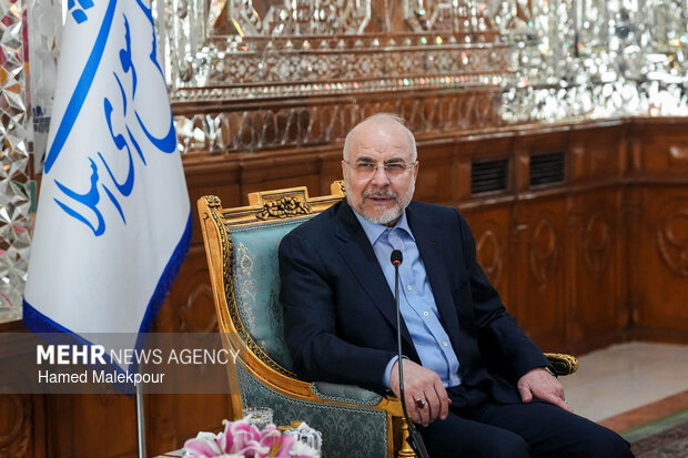 Iraq FM’s meeting with Iranian Parl. Speaker in Tehran

