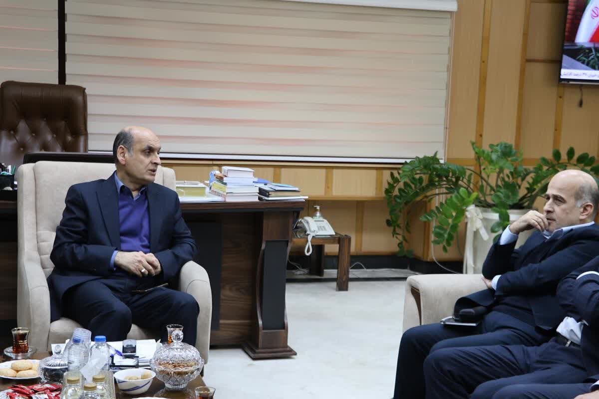 حق شناس: اقتصاد دریا محور با معیشت مردم گیلان گره خورده است حق شناس: اقتصاد دریا محور با معیشت مردم گیلان گره خورده است