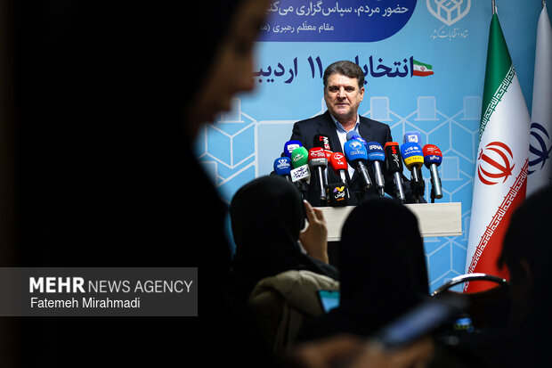 نشست خبری انتخابات شوراها و میان دوره‌ای مجلس شورای اسلامی و خبرگان 10