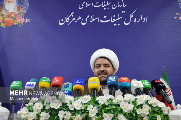 نشست خبری مدیرکل تبلیغات اسلامی استان هرمزگان با اصحاب رسانه