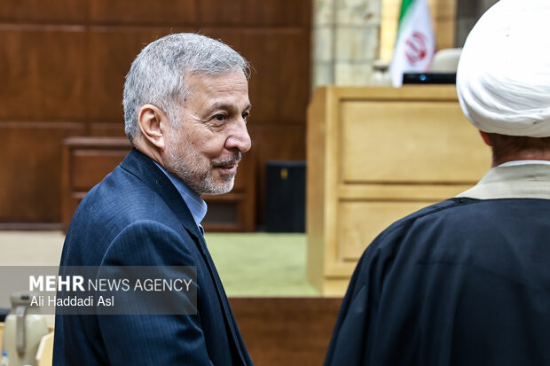 آیین رونمایی از مستند شهیدان مقیسه و رازینی