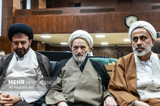 آیین رونمایی از مستند شهیدان مقیسه و رازینی