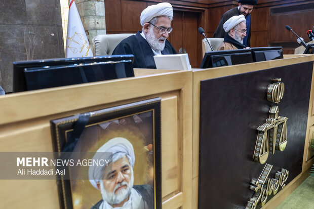 آیین رونمایی از مستند شهیدان مقیسه و رازینی