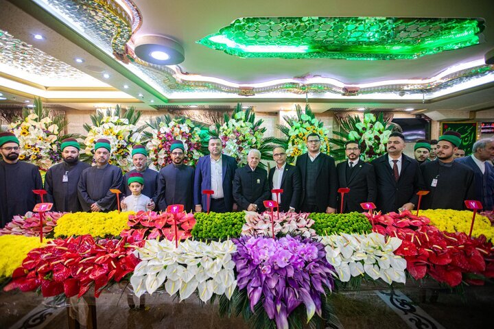 Ornamenting Imam Hussein (AS) shrine during Sha’ban(+PHOTOS)