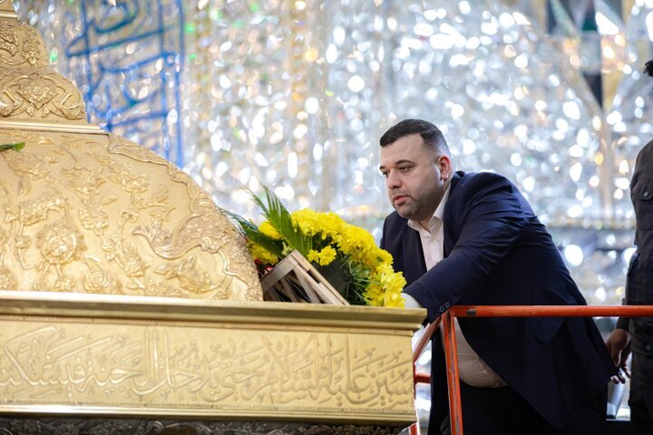 Ornamenting Imam Hussein (AS) shrine during Sha’ban(+PHOTOS)