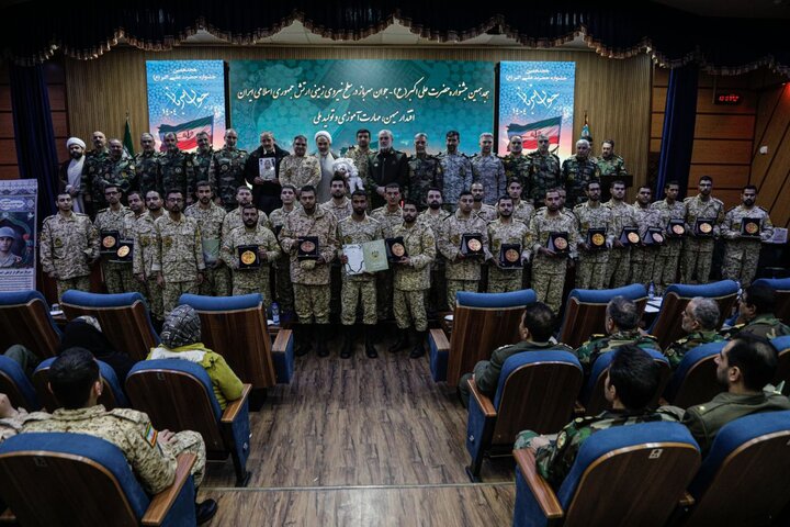 برگزاری آیین جشنواره حضرت علی اکبر (ع) نیروی زمینی ارتش