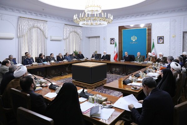 پزشکیان: اقدامات به‌گونه‌ای باشد که نسل جوان جذب نظام و انقلاب شوند