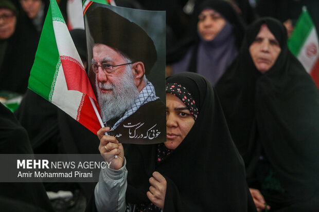 تجدید بیعت امت با ولایت در مسجد جمکران