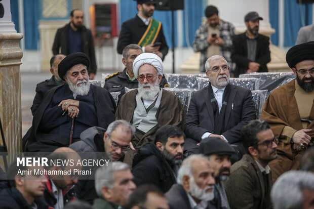 تجدید بیعت امت با ولایت در مسجد جمکران