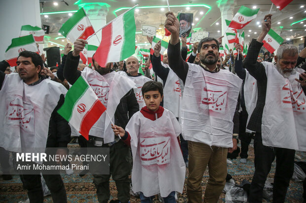 تجدید بیعت امت با ولایت در مسجد جمکران