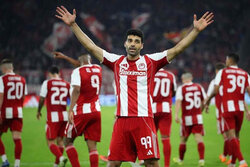 درخشش مهاجم ایرانی درلیگ قهرمانان اروپا/ طارمی: باید آژاکس را هم ببریم