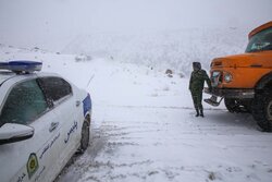 گردنه کلات در جاده گناباد به فردوس بسته شد
