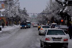 بارش برف در شمال تهران و ارتفاعات آغاز شد