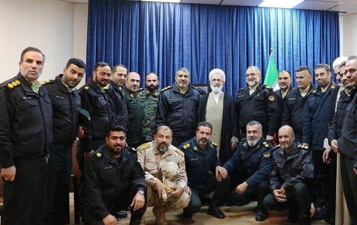 اعرافی: نیروی انتظامی و مدافعان امنیت پشتیبان مردمسالاری هستند اعرافی: نیروی انتظامی و مدافعان امنیت پشتیبان مردمسالاری هستند