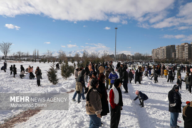 Erdebil'de kar festivali