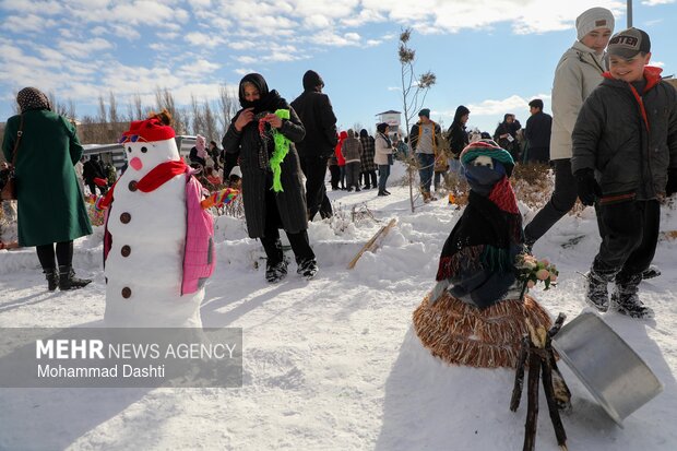 جشنواره یک روز داغ برفی در اردبیل