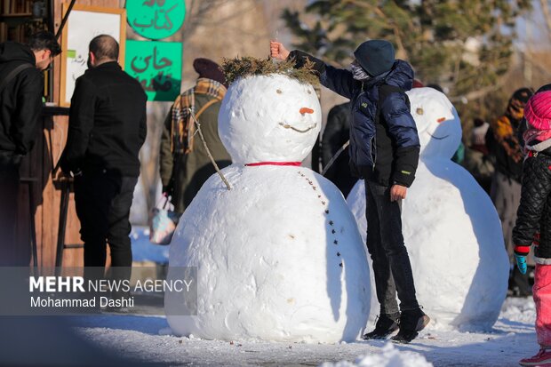 Erdebil'de kar festivali