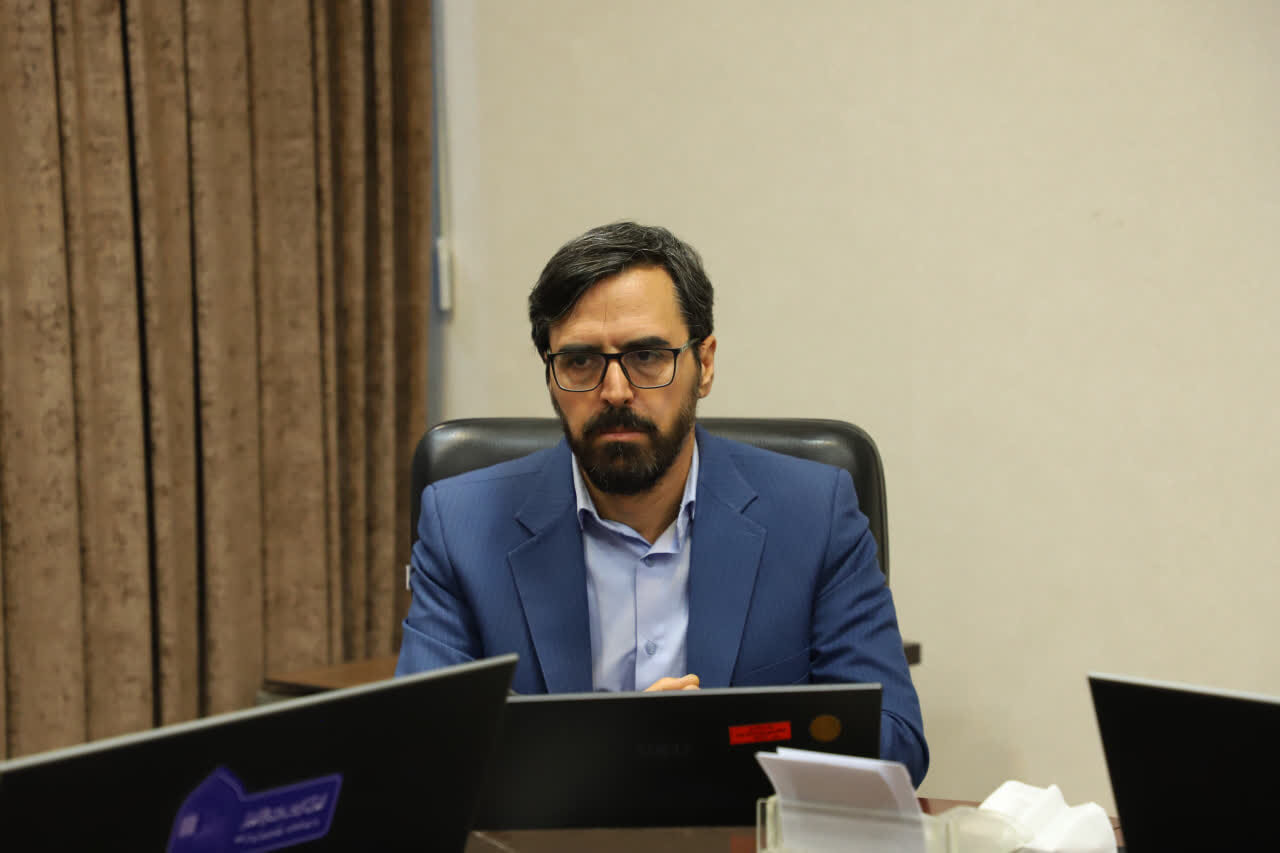 زارع: وکلا از موضع‌گیری‌های هیجانی و خارج از چارچوب قانون پرهیز کنند