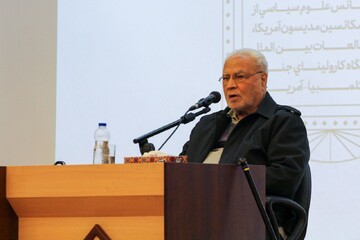 محمدرضا شاه و رژیم طاغوت در تمام دوران  بازیچه قدرت‌های خارجی بود