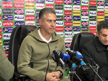 مربی فولاد خوزستان: بازی امروز با ملوان جذاب بود