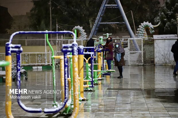 شب برفی زاهدان